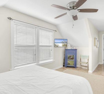 King Bedroom
