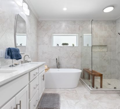 Large Primary Bathroom - 3rd Floor