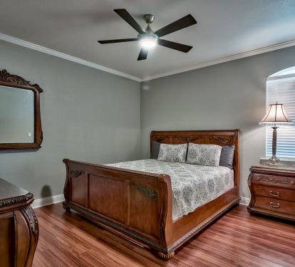 Bedroom#4, 3rd Flr King Mstr Suite - with attached bathroom, flat screen/dvd