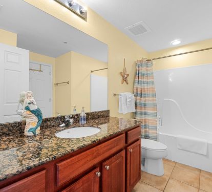2nd bathroom with shower and tub