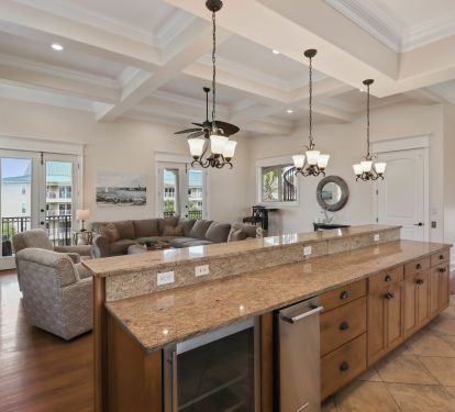 Third Floor Living Area &amp; Breakfast Bars
