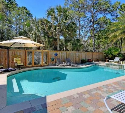 Salt water swimming pool.