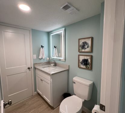 2nd Bathroom