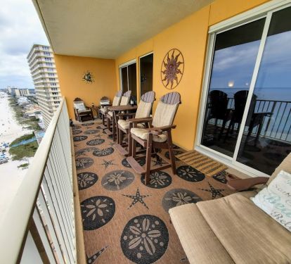 Large 30'x9' balcony has plenty of comfortable seating &amp; magnificent gulf views!