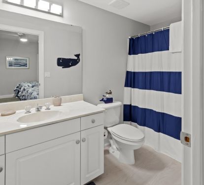 Full size tub/shower combo