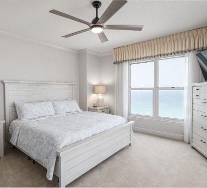 King Size Master bedroom Room with Private bath and a balcony