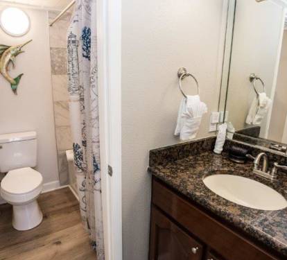 2nd Bathroom