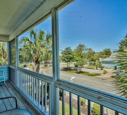 2nd Floor Main House - Master Bdrm Screened Balcony - Table 2 Chairs, Rocker