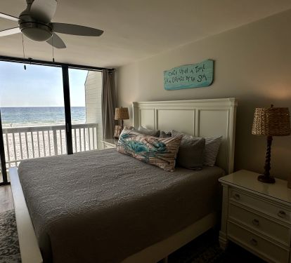Oceanfront Master bedroom
