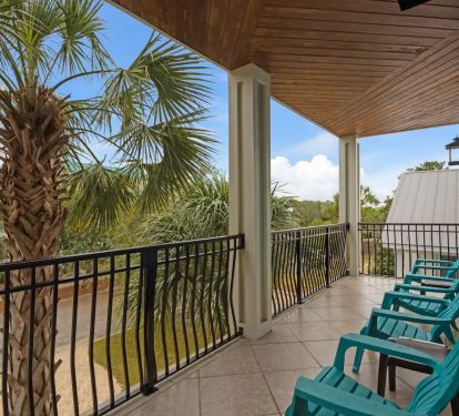 Shenanigans-24 Feel the seabreeze and palm trees from the 2nd floor front balcony.