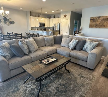 Extra comfortable living room to relax after a full day in the sun