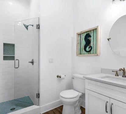 Windsong-17 First floor common-area bath with full shower brings Windsong to 9 full baths.