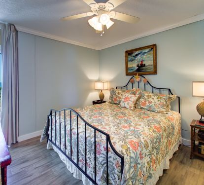 Beautiful 2nd k suite-see the amazing views-doors to patio from both k suites.