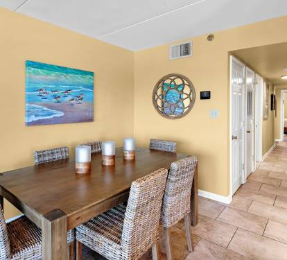 Dining set seats 6