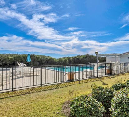Pool area