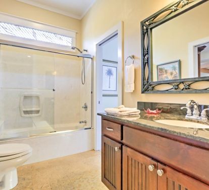 Upstairs Bath.