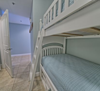 Bunk beds/ washer/dryer and utility closet