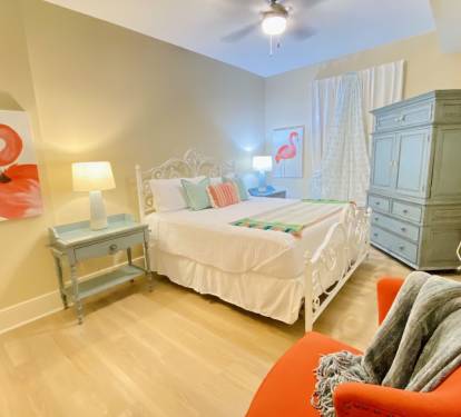 4th bedroom with king bed