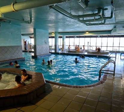 Phoenix X Resort 302 next to Flora-Bama Bar (Sleeps 4) Orange