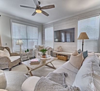 comfy living area, new furn in 24