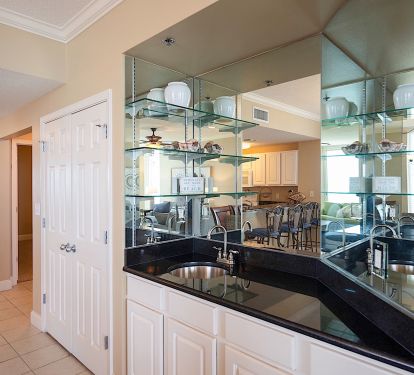 Blissful beachfront Palacio in Perdido Key!
