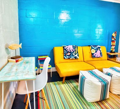 Lizard Lounge - Desk for working or kids activities, TV and DVD player.