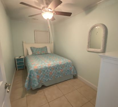 Guest House Bedroom 2 Queen bed