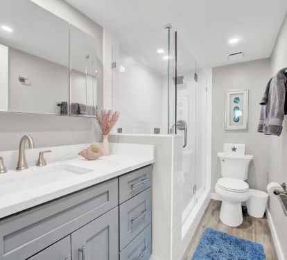 Master Bath with walk in shower.