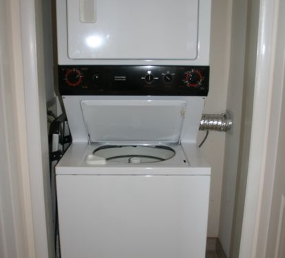 Stack unit washer/dryer