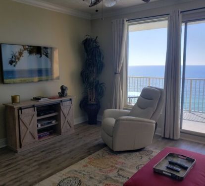 Treasure Island, BEACH SERVICE, HUGE BALCONY_4