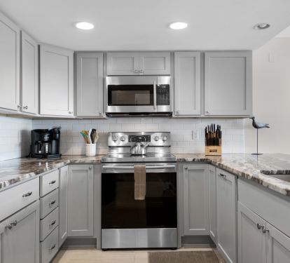 New appliances, new tile, only the very best of everything imaginable