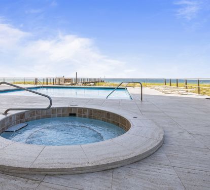 Hot Tub!
