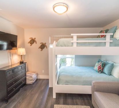 Full over full bunks