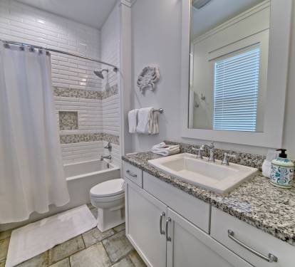 2ND FLOOR BUNK BATHROOM