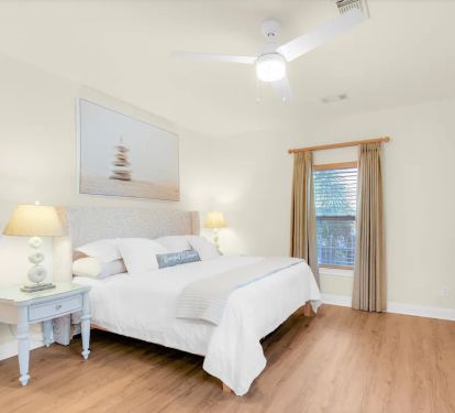 Shipwatch-14..1st floor. Bedroom 1, photo 2. King suite with private full bath, private pool entrance and wall mount TV.