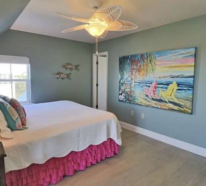 upstairs king master 2 with covered ocean view balcony and ensuite bath