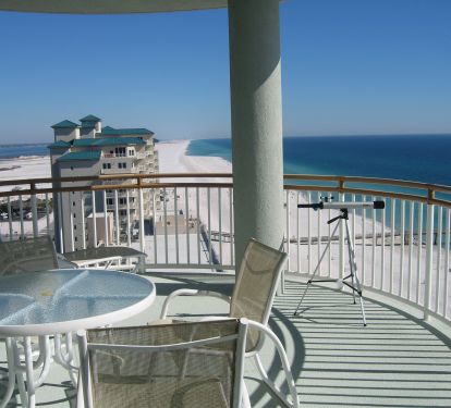 Magnificent 17th Floor Penthouse Balcony View