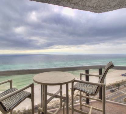 2nd Master Private Balcony - Water for Miles