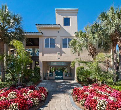 Entrance to Destiny by the Sea Pool