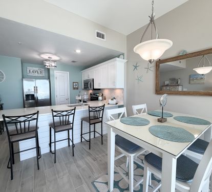 Gorgeous Quartz Countertop, 3 Barstools and Separate Dining Table
