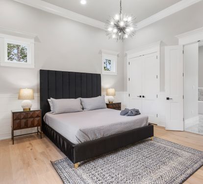 1st floor king suite with large private bathroom