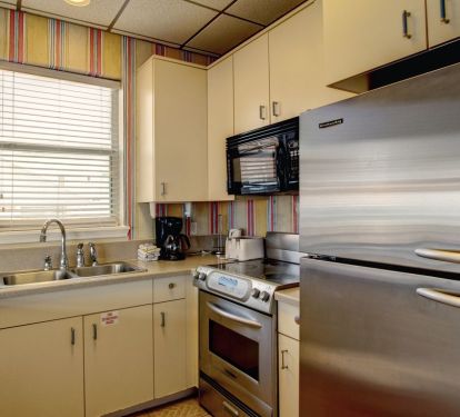 Kitchen. all Stanless Steel
