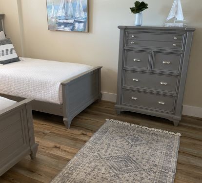 Guest bedroom