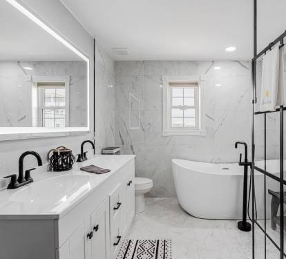 Gorgeous Master Bath
