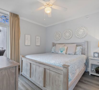 Queen Bedroom With TV.