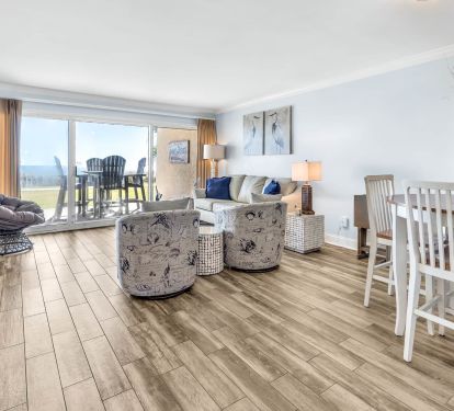 Fully Remodeled Gulf Front Condo!