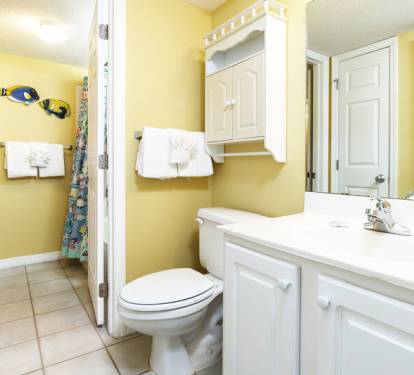Hallway Bathroom - 
Gulf Dunes 214 Fort Walton Beach Okaloosa Island Vacation Rentals
