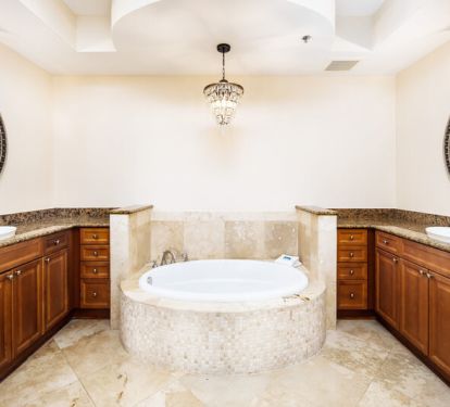 Master Bath - 
Bella Riva Resort, Okaloosa Island, Fort Walton Beach, FL Vacation Rentals
