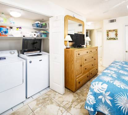 Bedroom 2 with Laundry Center - 
Islander Beach Condo Rentals, Okaloosa Island