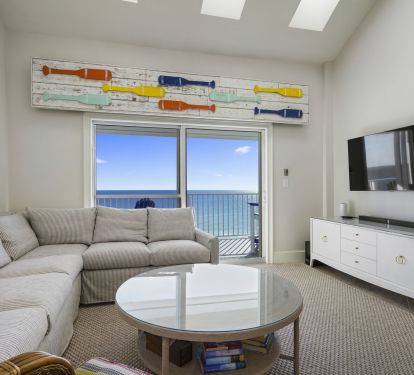 Livingroom with Gulf views